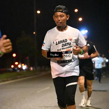Runner Photo 7725786