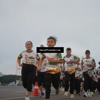 Runner Photo 7725787