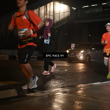 Runner Photo 7725797