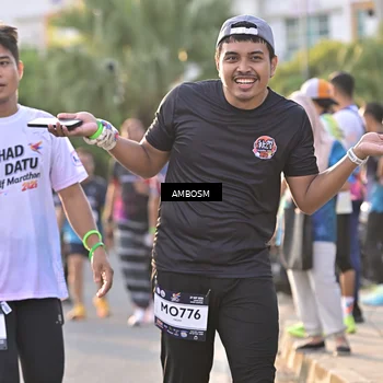 Runner Photo 7725809