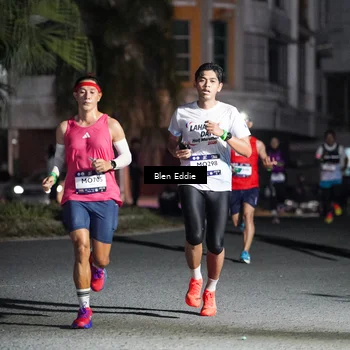 Runner Photo 7725820