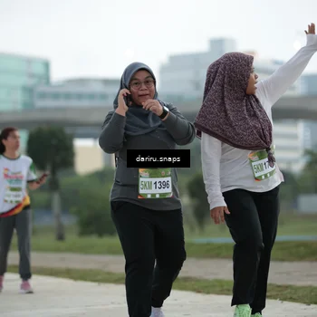 Runner Photo 7725824