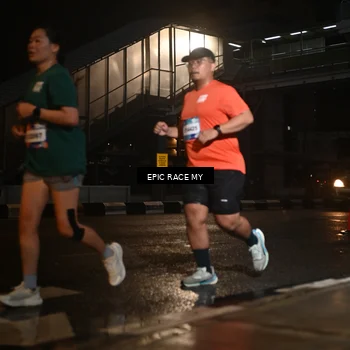 Runner Photo 7725846