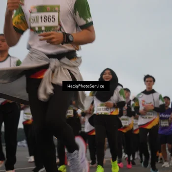 Runner Photo 7725855