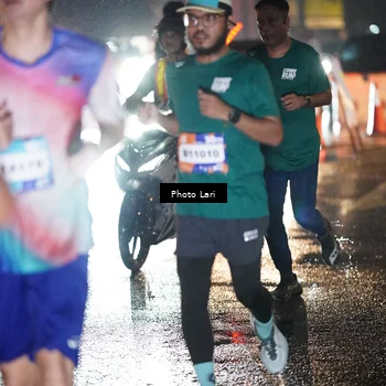 Runner Photo 7725868