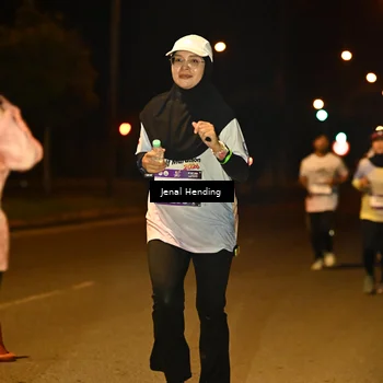 Runner Photo 7725888