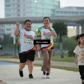 Runner Photo 7725897