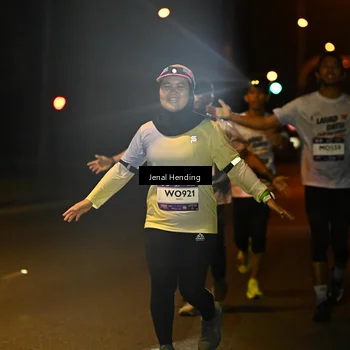 Runner Photo 7725940