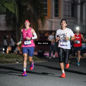 Runner Photo 7725960