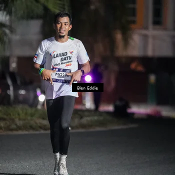 Runner Photo 7725965
