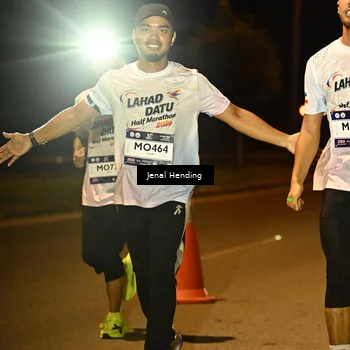 Runner Photo 7725978