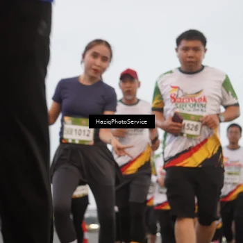 Runner Photo 7725982