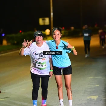 Runner Photo 7726016