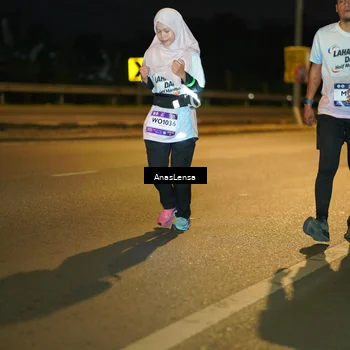 Runner Photo 7726024