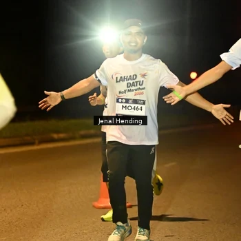 Runner Photo 7726030