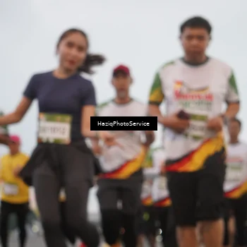 Runner Photo 7726035
