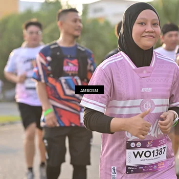 Runner Photo 7726063
