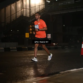 Runner Photo 7726068