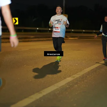 Runner Photo 7726082