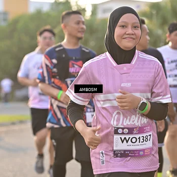 Runner Photo 7726097