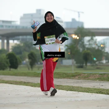 Runner Photo 7726098