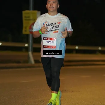 Runner Photo 7726109