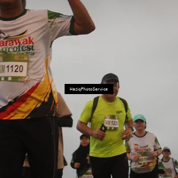 Runner Photo 7726114