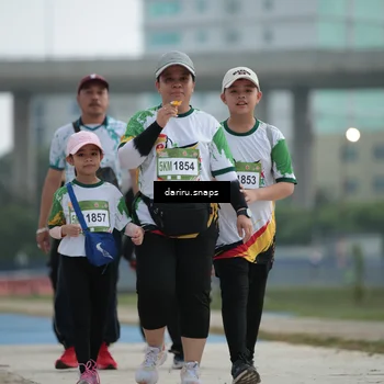 Runner Photo 7726118
