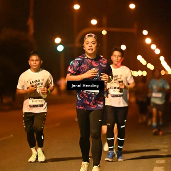 Runner Photo 7726125