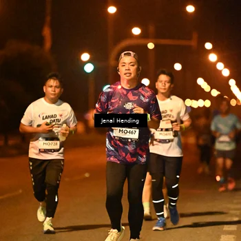 Runner Photo 7726145