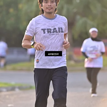 Runner Photo 7726158