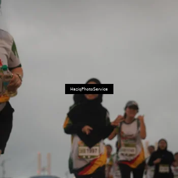 Runner Photo 7726168