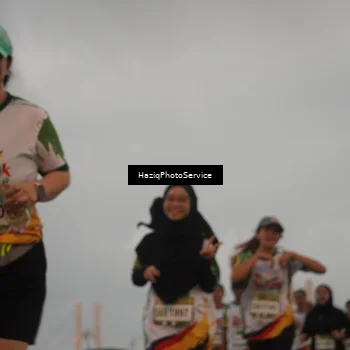 Runner Photo 7726172