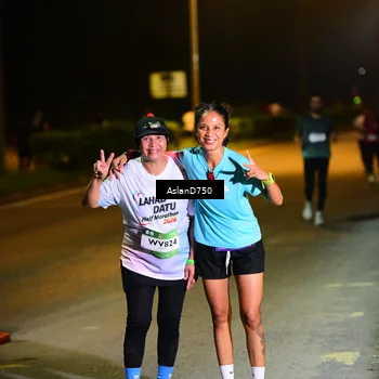 Runner Photo 7726188