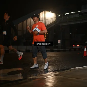 Runner Photo 7726197