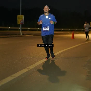 Runner Photo 7726198