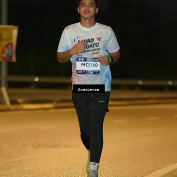 Runner Photo 7726225