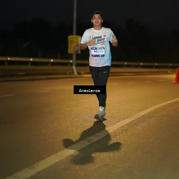 Runner Photo 7726228