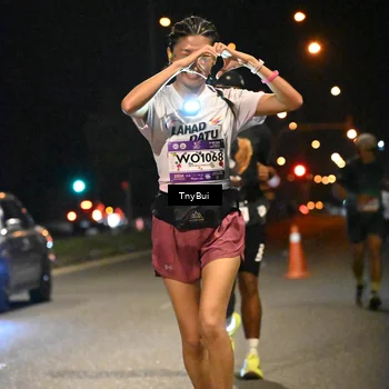 Runner Photo 7726245