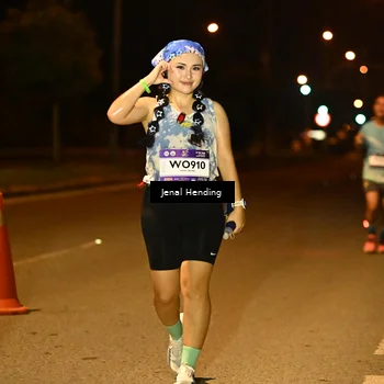Runner Photo 7726263
