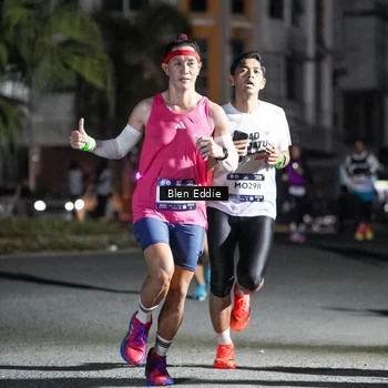 Runner Photo 7726269