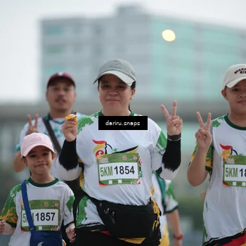 Runner Photo 7726284