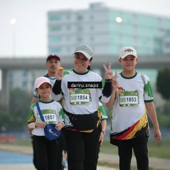 Runner Photo 7726289