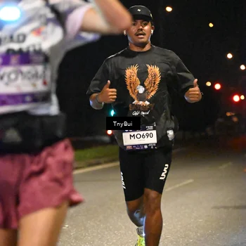 Runner Photo 7726311