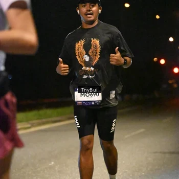 Runner Photo 7726334