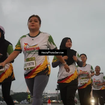 Runner Photo 7726354