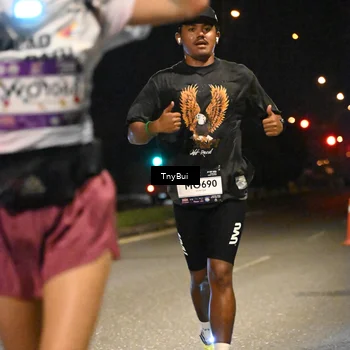 Runner Photo 7726360