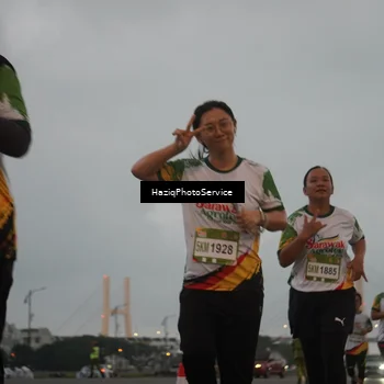 Runner Photo 7726376