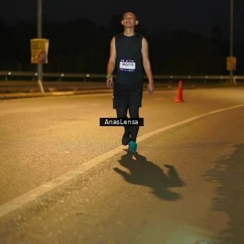 Runner Photo 7726393
