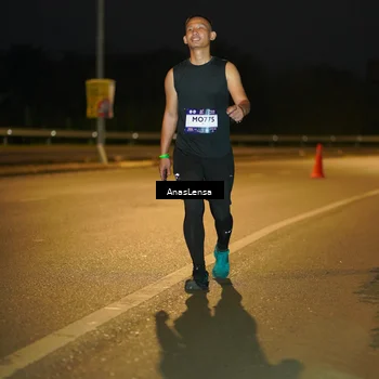 Runner Photo 7726397